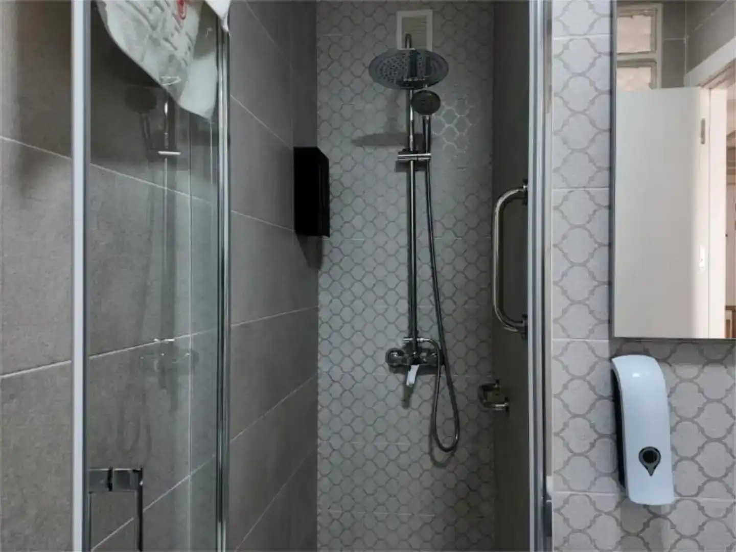 Bathroom of Flat for sale in Níjar  with Air Conditioner and Furnished