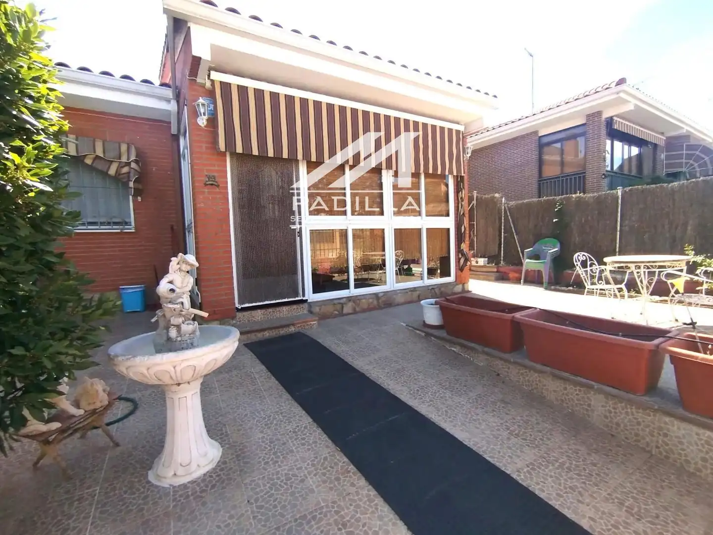Chalet en venta en Encinas