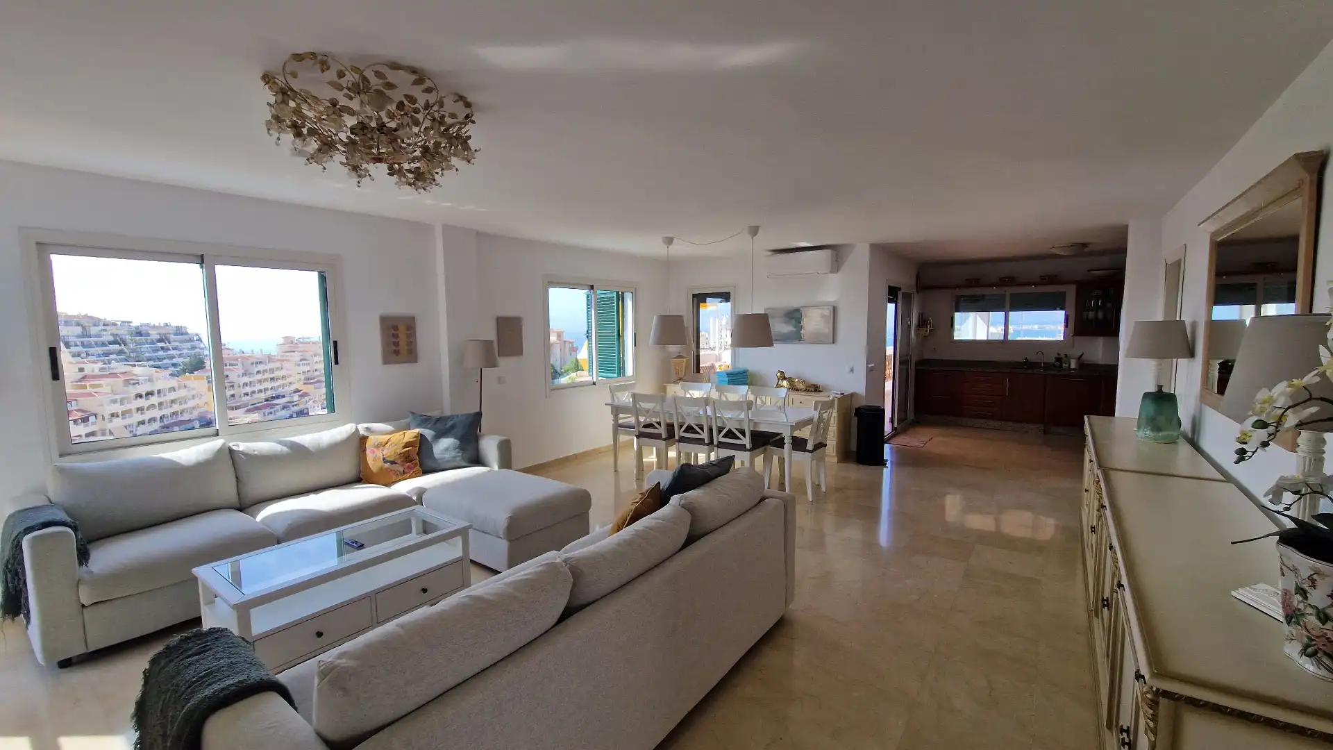 Living room of Attic for sale in Benalmádena  with Air Conditioner, Heating and Terrace