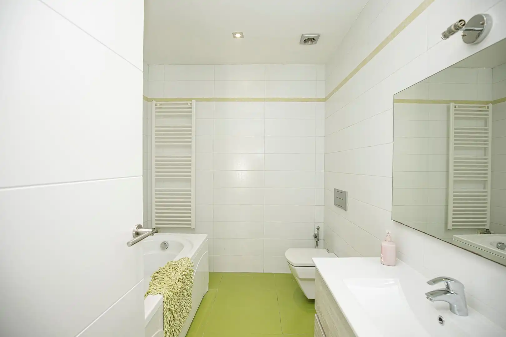 Baño de Casa o chalet en venta en Quart con Aire acondicionado, Jardín privado y Terraza