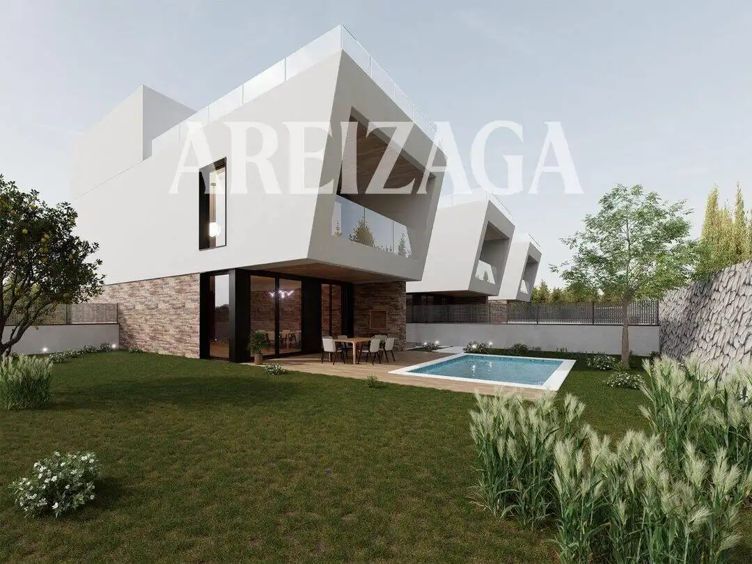 Casa amb terrassa en venda a Calle Elisabete Maiztegi 14, imagen 2