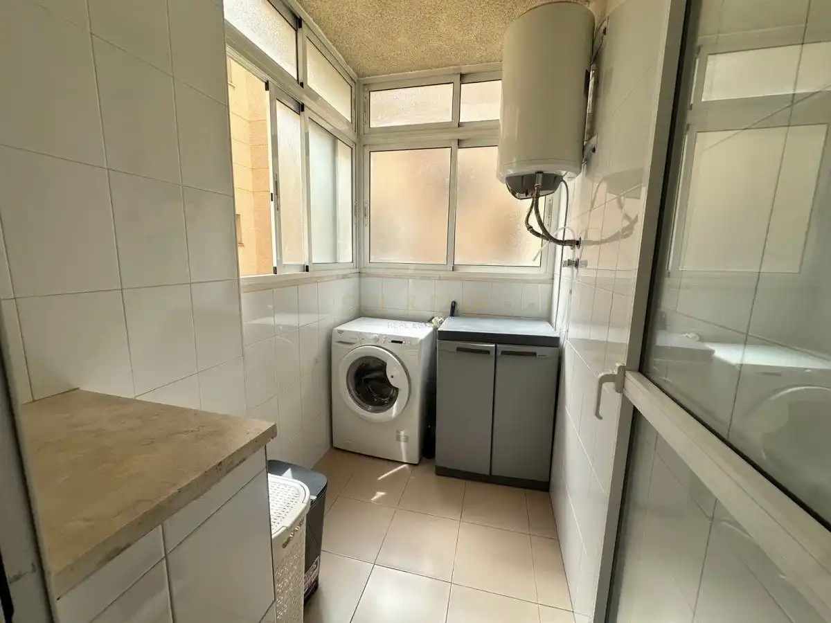 Badezimmer von Wohnungen zur Miete in Torremolinos mit Klimaanlage und Terrasse