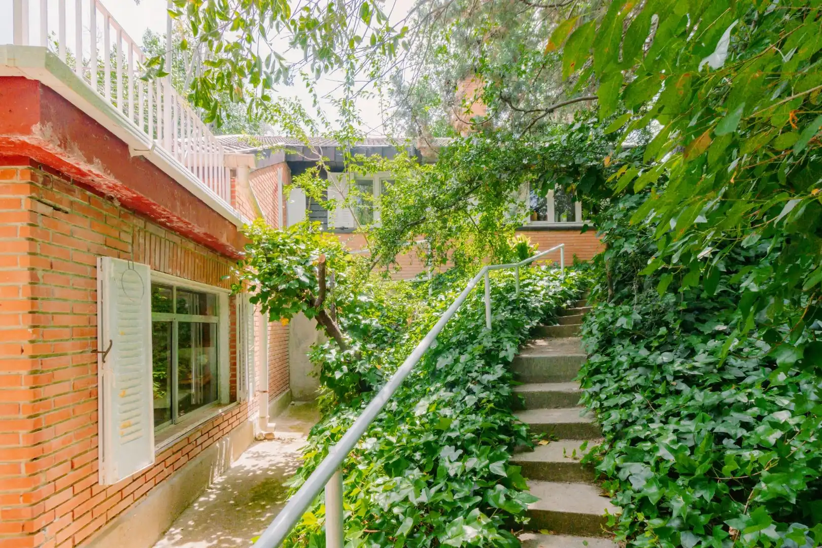 Exterior view of Houses for sale in Boadilla del Monte  with Heating, Private garden and Terrace