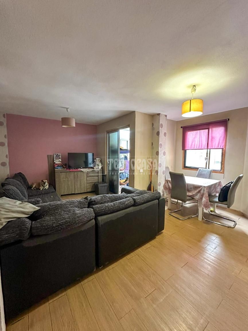 Living room of Flat for sale in  Santa Cruz de Tenerife Capital