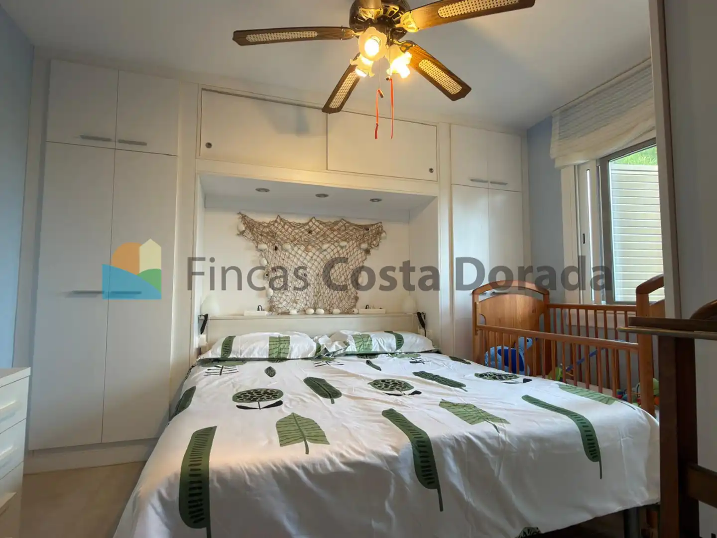 Habitación de Apartamento en venta en Vilanova i la Geltrú con Terraza, Amueblado y Horno