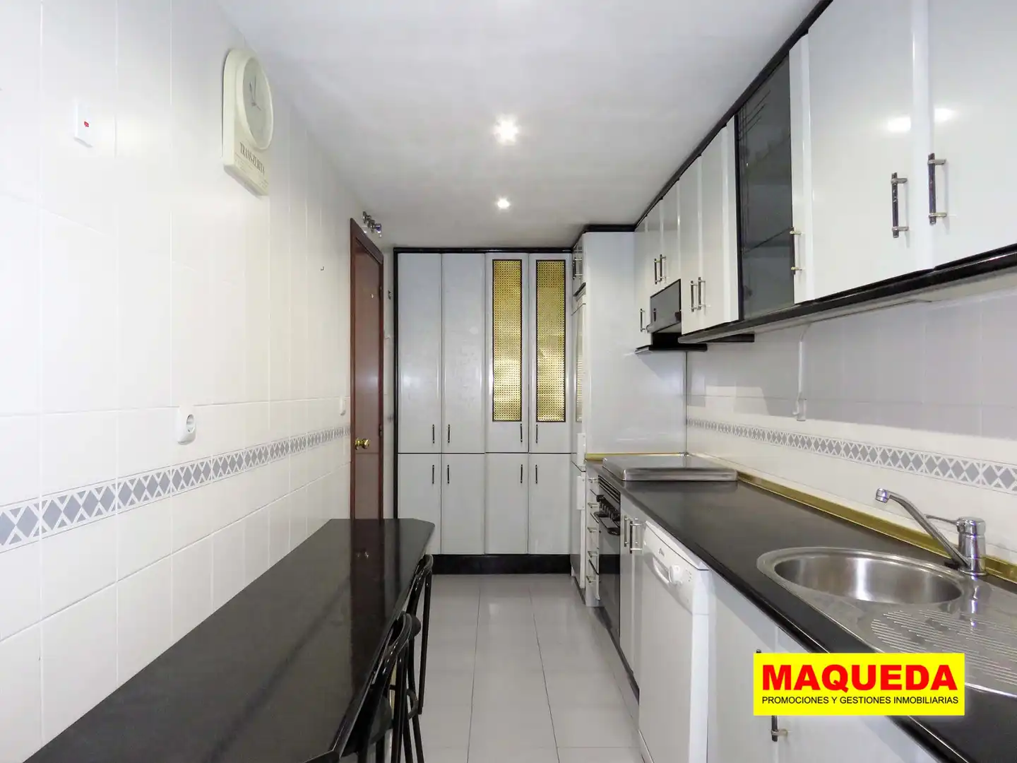 Kitchen of Flat for sale in Villaverde