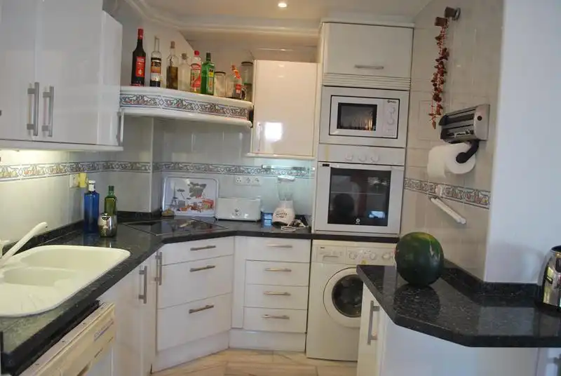 Ático de alquiler en Estepona Golf
