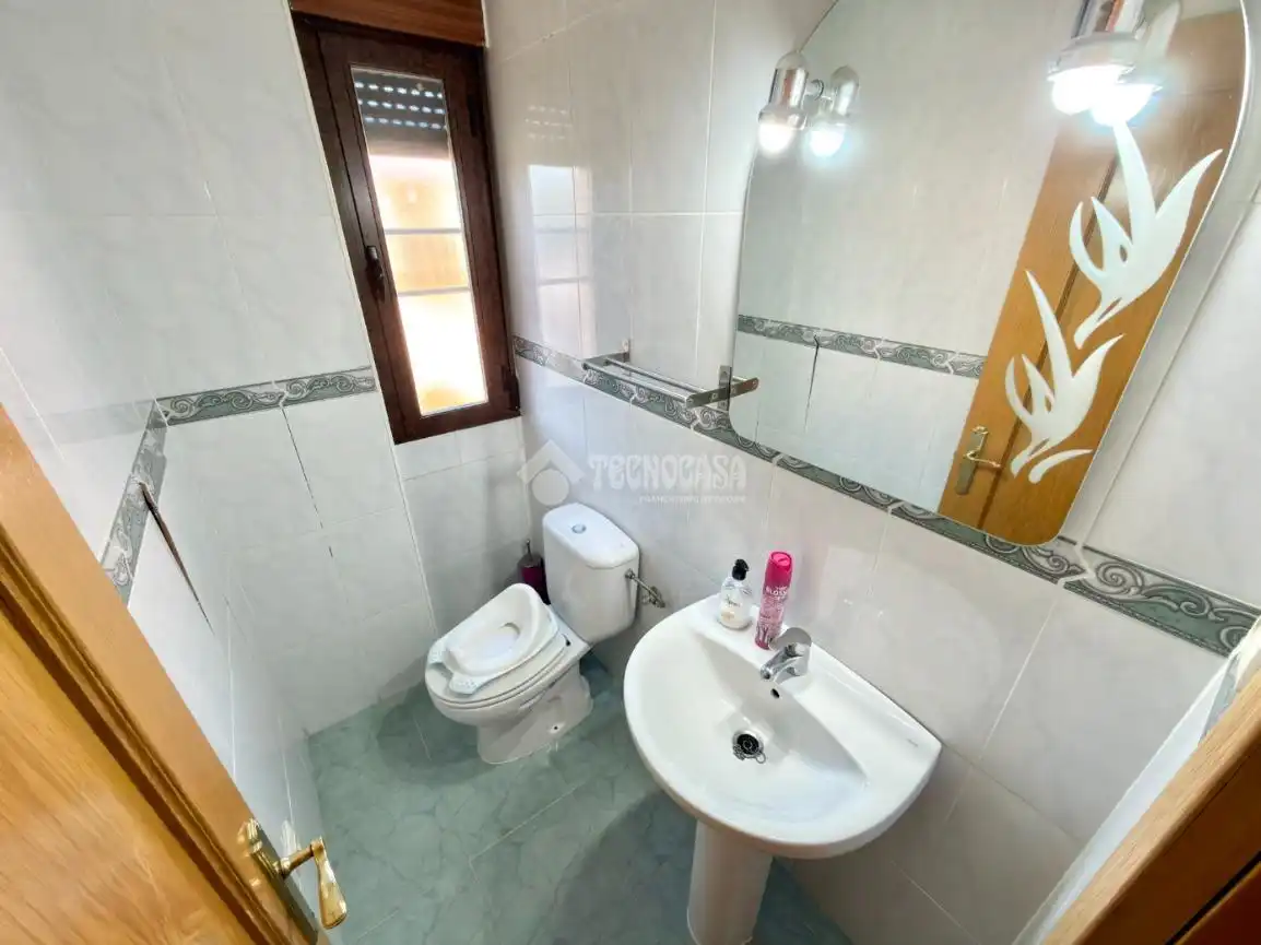Flat for sale in Valdeaveruelo, imagen 8
