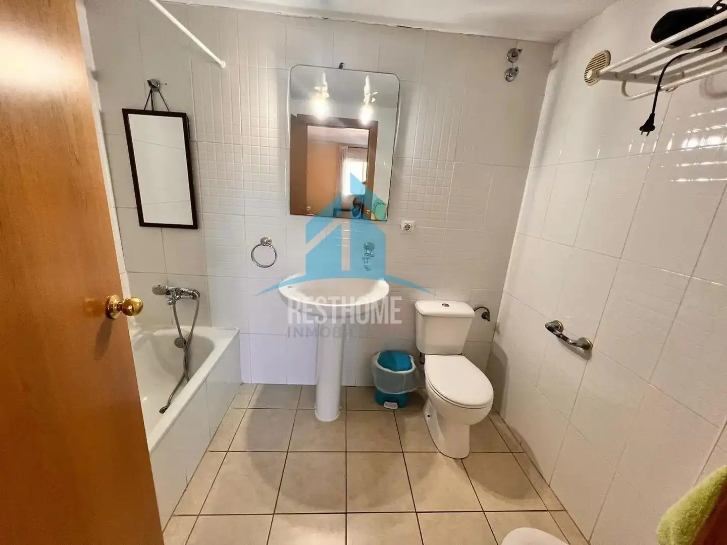 Bany de Apartament en venda en Eivissa amb Aire condicionat, Calefacció i Jardí privat