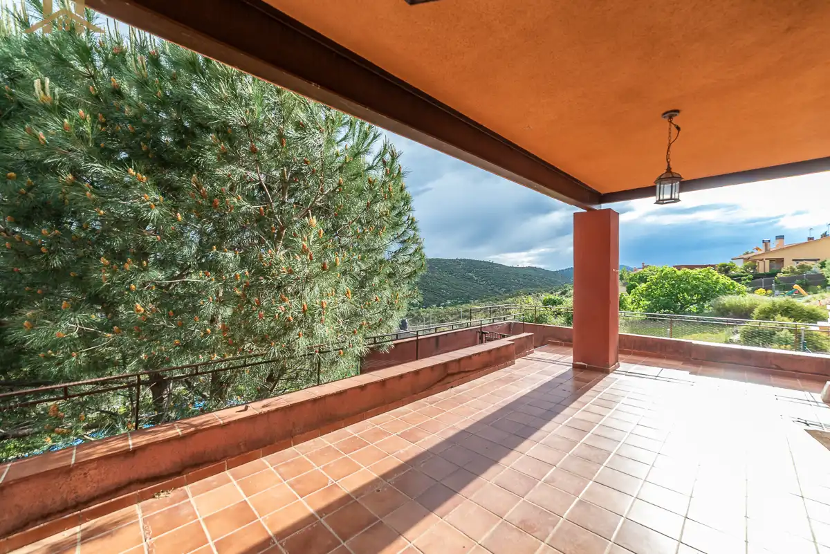 Terraza de Casa o chalet en venta en Robledo de Chavela con Aire acondicionado, Calefacción y Jardín privado