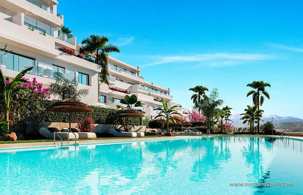 Apartment with pool for sale in Casares Golf - Casares del Sol, imagen 3