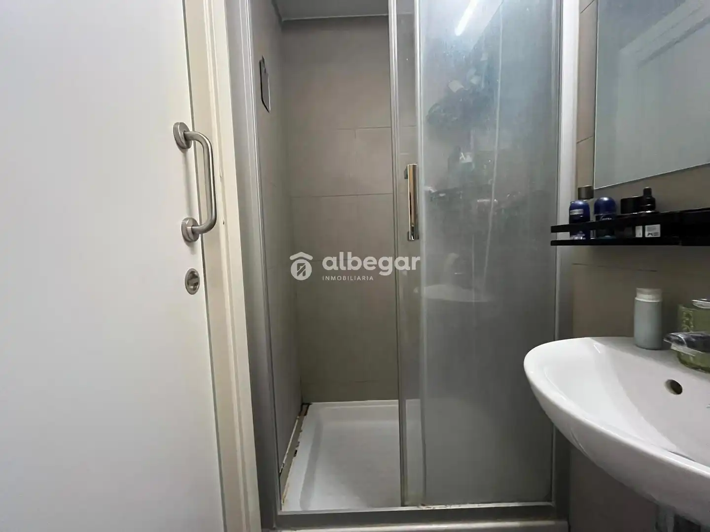 Badezimmer von Wohnung zur Miete in Valencia mit Klimaanlage, Terrasse und Schwimmbad