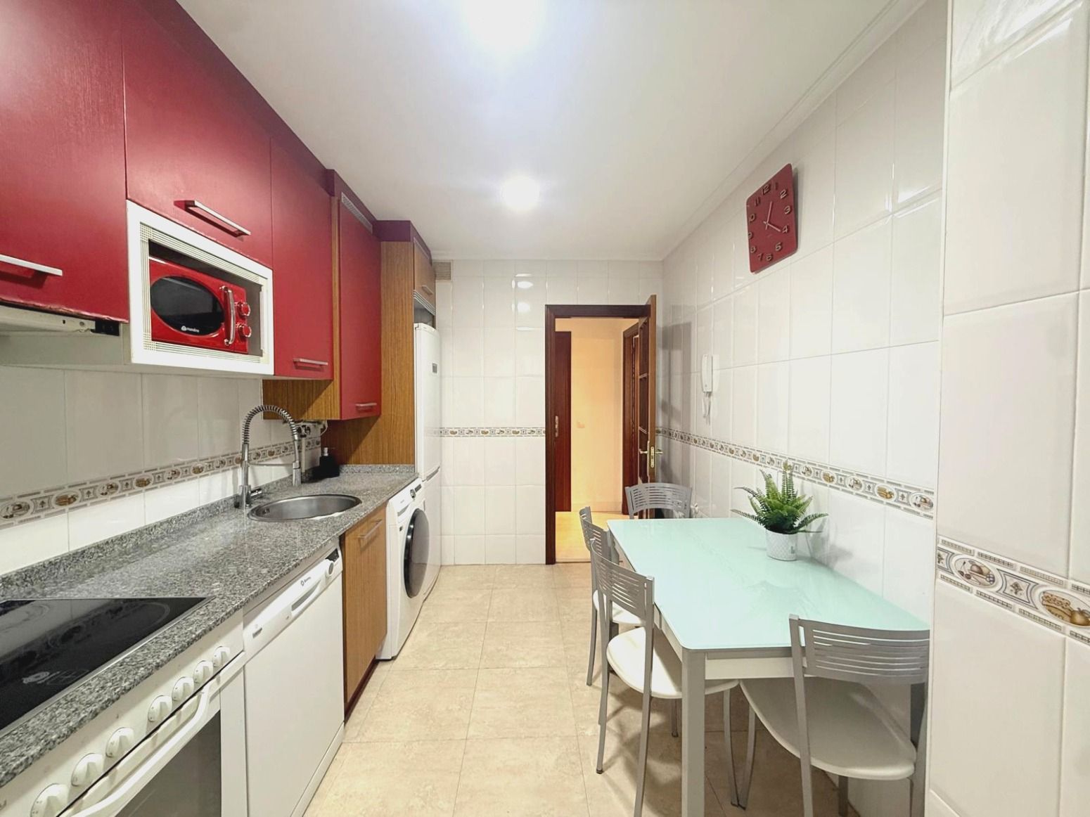 Kitchen of Flat for sale in Avilés  with Storage room
