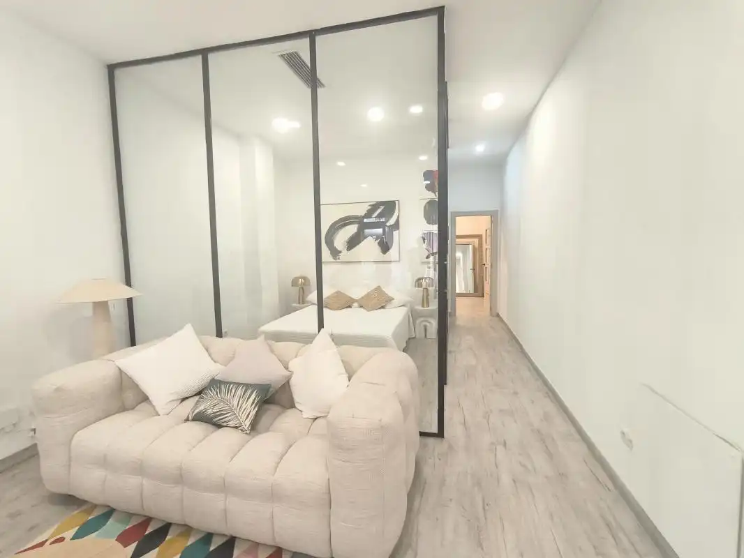 Sala d'estar de Loft en venda en Madrid amb Calefacció i Moblat