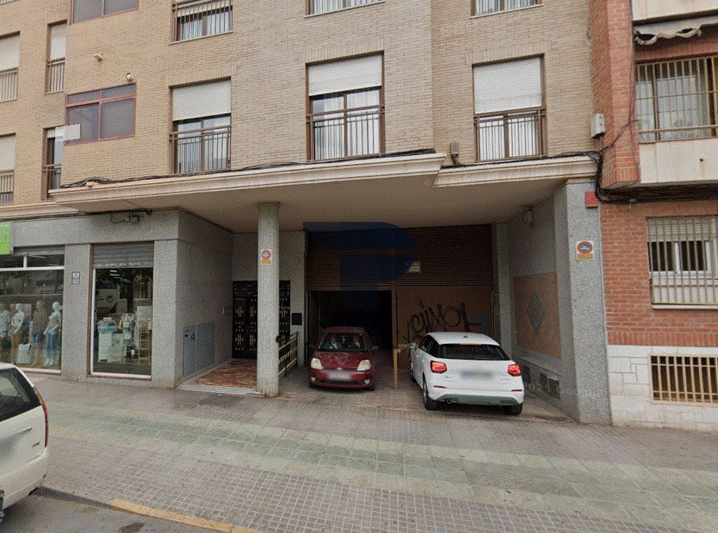 Vista exterior de Garatge de lloguer en Elche / Elx