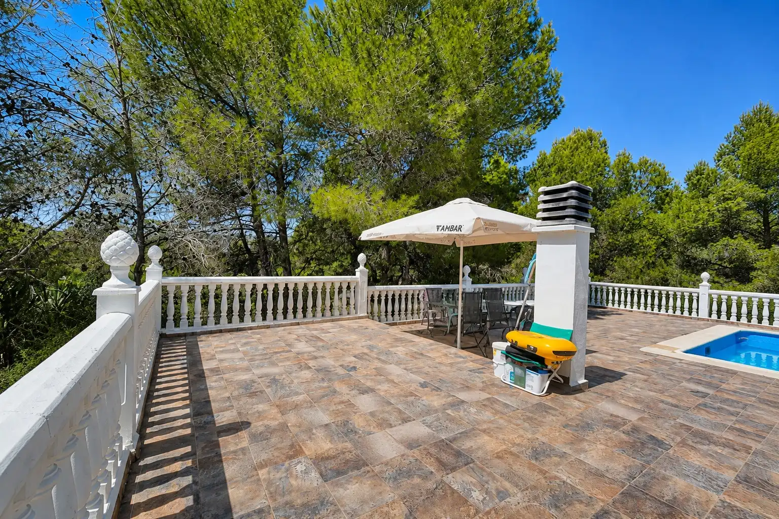 Terrassa de Casa o xalet en venda en Alberic amb Jardí privat, Terrassa i Traster