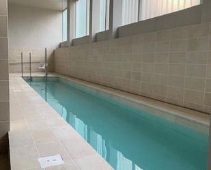 Piscina de Pis de lloguer en L'Hospitalet de Llobregat amb Aire condicionat, Calefacció i Terrassa