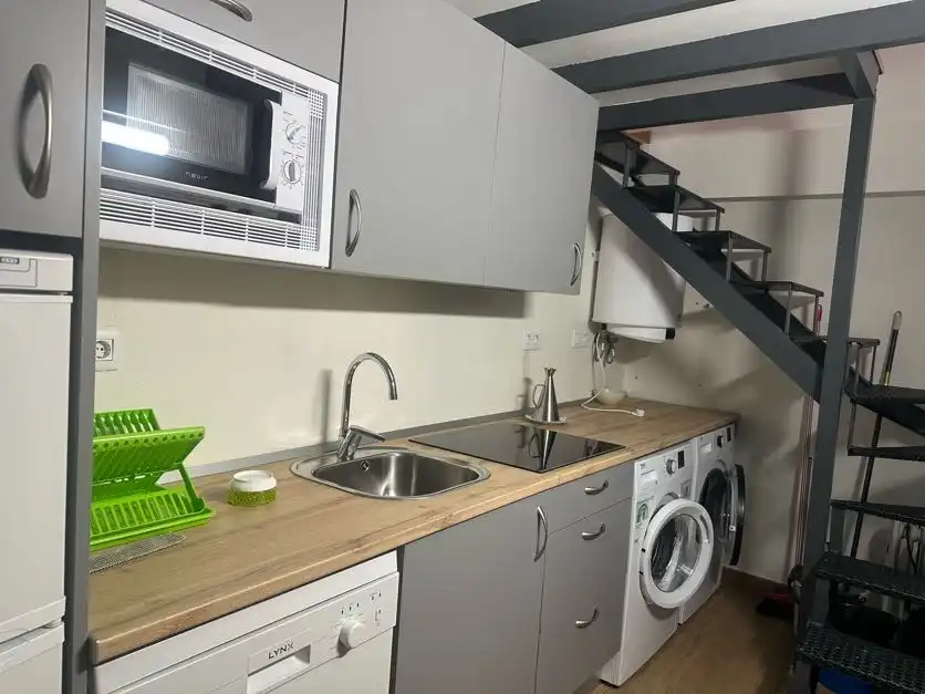 Cuina de Estudi en venda en Ciudad Real amb Aire condicionat, Calefacció i Traster