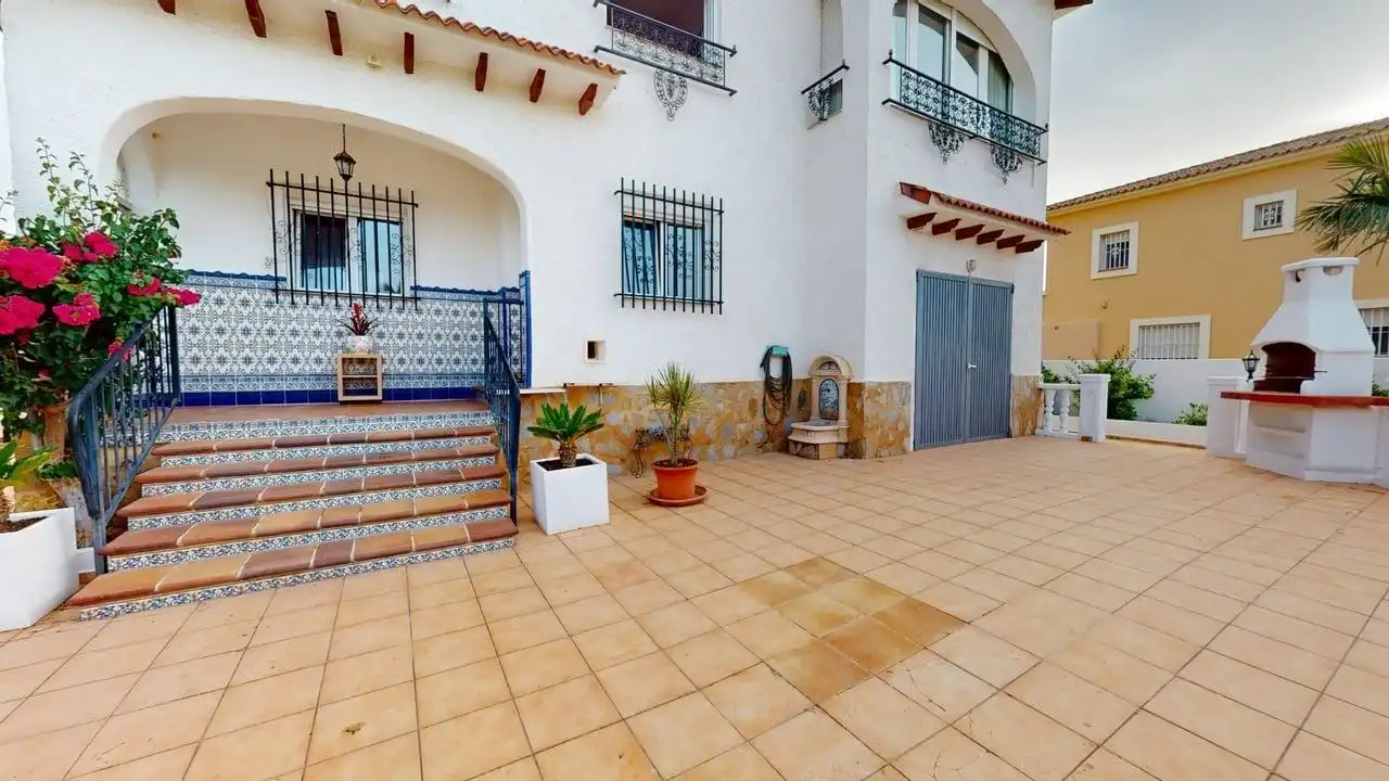 Terrassa de Casa o xalet en venda en L'Alfàs del Pi amb Jardí privat, Terrassa i Traster