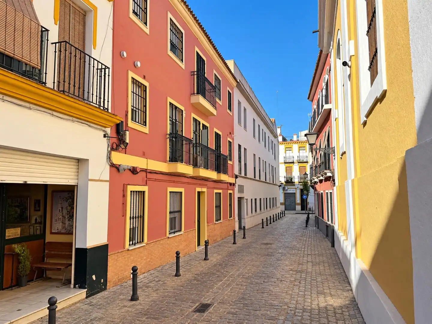 Vista exterior de Planta baja en venta en Sur