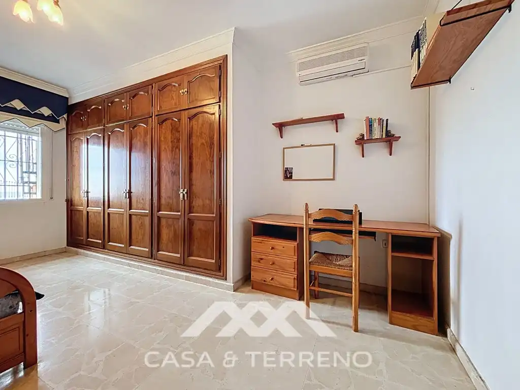 Habitación de Casa o chalet en venta en Vélez-Málaga con Aire acondicionado, Jardín privado y Terraza
