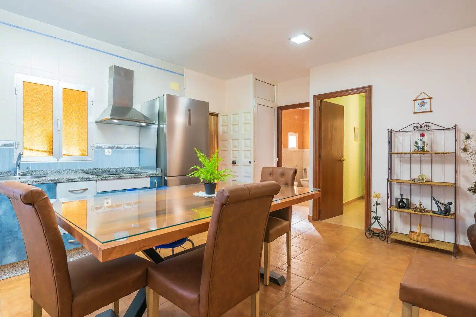 Cocina de Finca rústica en venta en Bonares con Aire acondicionado, Jardín privado y Terraza