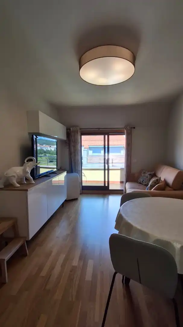 Sala d'estar de Àtic en venda en Boiro amb Calefacció, Terrassa i Traster