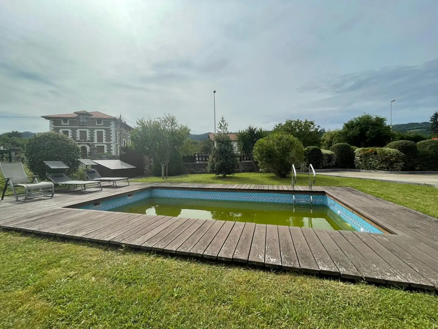 Piscina de Casa adosada en venta en Guriezo con Calefacción, Jardín privado y Terraza
