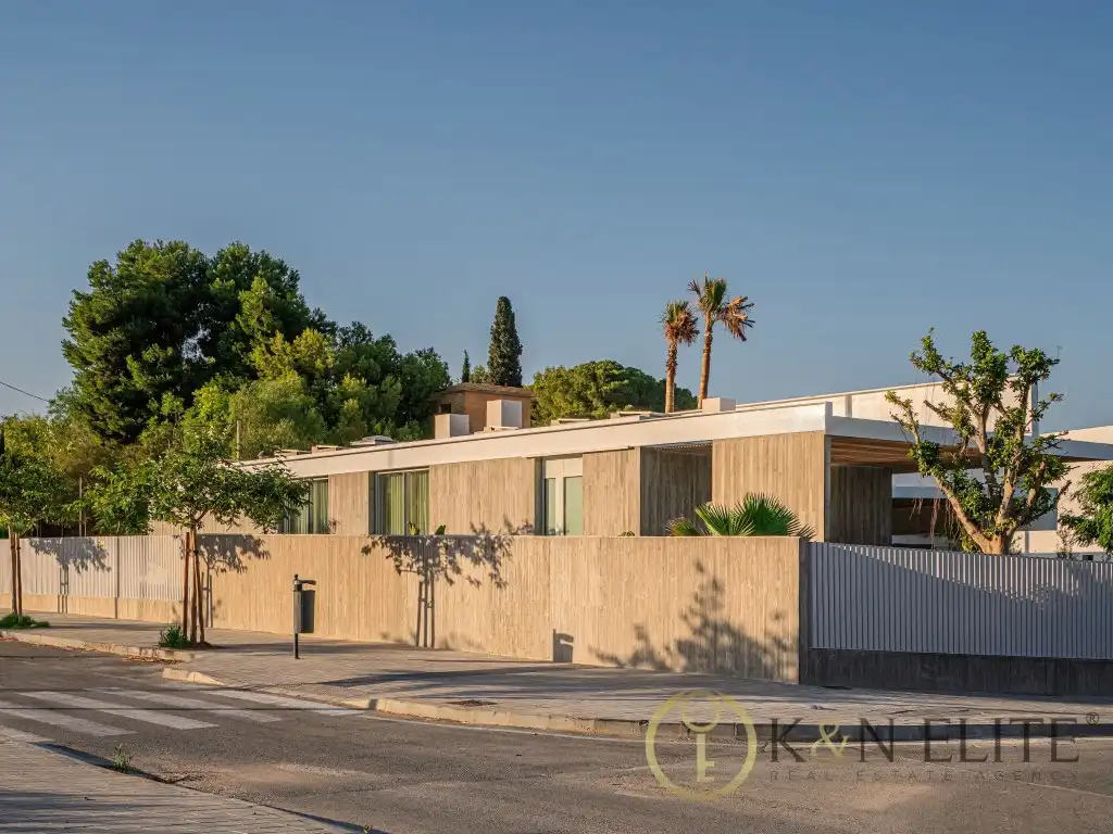 Vista exterior de Casa o chalet en venta en Alicante / Alacant con Aire acondicionado, Jardín privado y Terraza