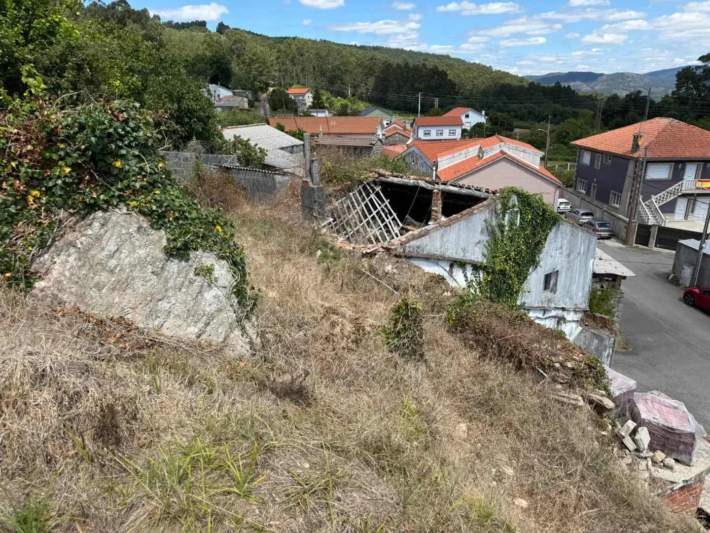 Houses for sale in Boiro  with Private garden