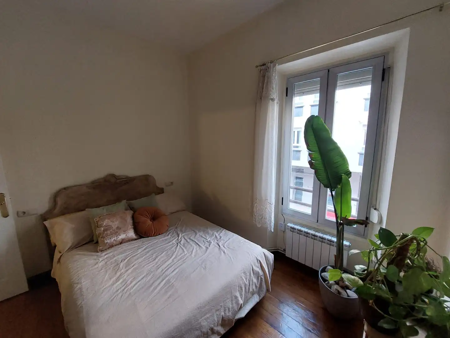 Schlafzimmer von Wohnung zum Verkauf in León Capital  mit Heizung, Privatgarten und Abstellraum