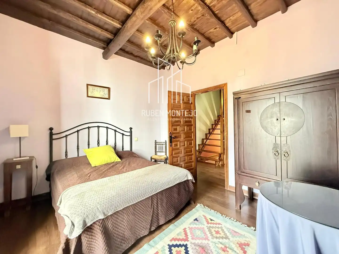 Dormitori de Casa o xalet de lloguer en San Esteban de la Sierra amb Aire condicionat, Calefacció i Terrassa