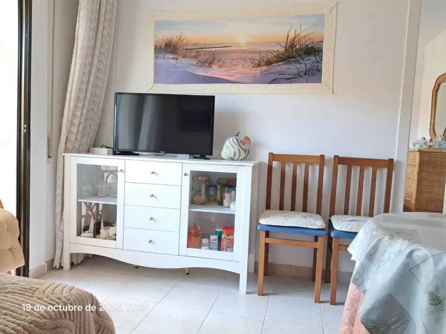 Sala d'estar de Apartament en venda en Miramar amb Aire condicionat, Piscina i Balcó