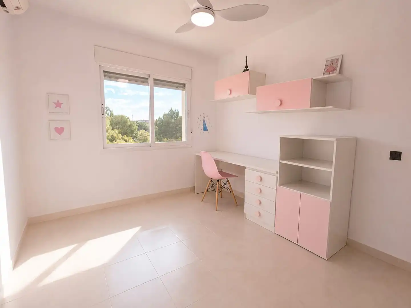 Habitación de Casa o chalet en venta en Molina de Segura con Aire acondicionado, Calefacción y Jardín privado