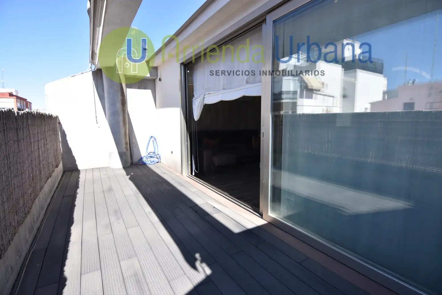 Terraza de Ático en venta en Elche / Elx con Terraza y Amueblado