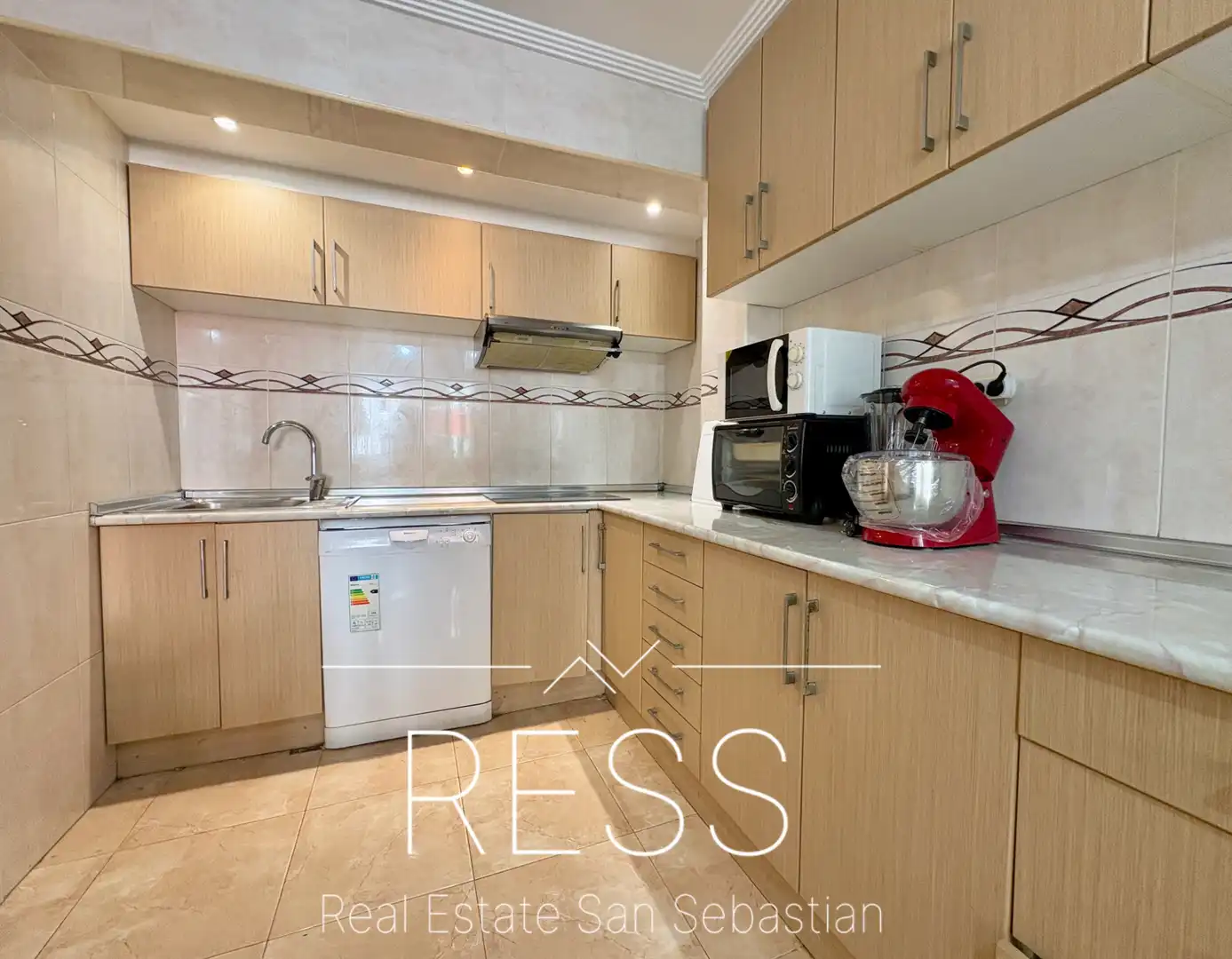 Flat with terrace for sale in Sorgintzulo Kalea 7, imagen 4