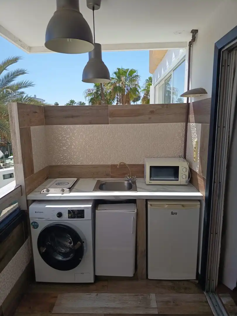 Cocina de Estudio en venta en San Sebastián de los Reyes con Terraza, Amueblado y Lavadora