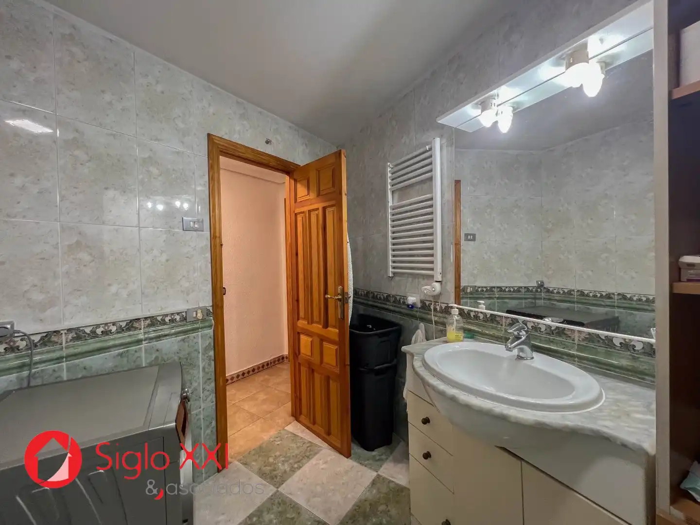 Bathroom of Flat for sale in Oropesa del Mar / Orpesa  with Balcony