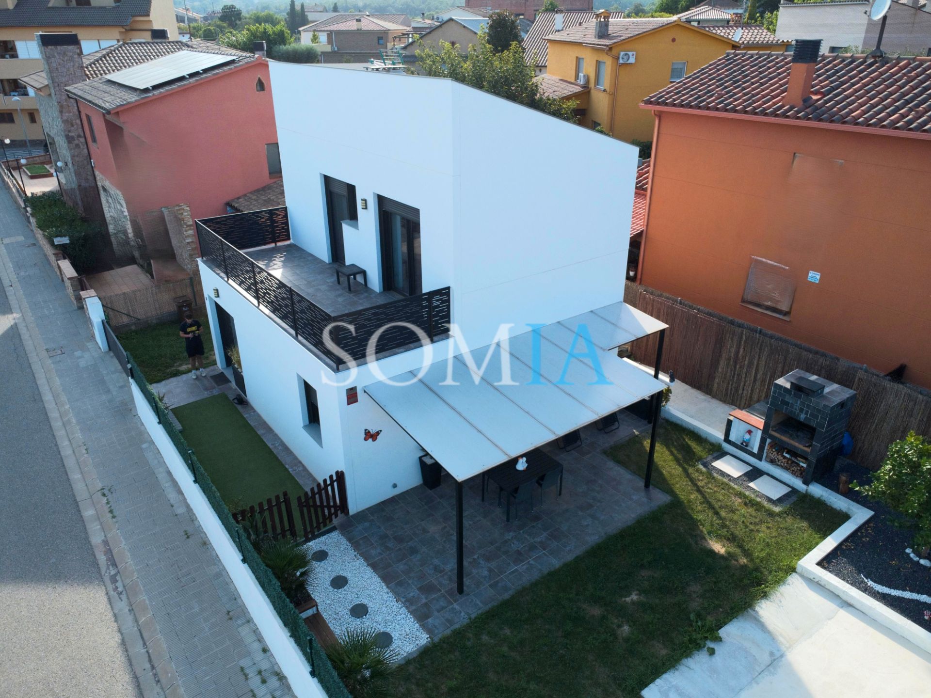 Terrace of House or chalet for sale in Breda  with Air Conditioner, Heating and Private garden