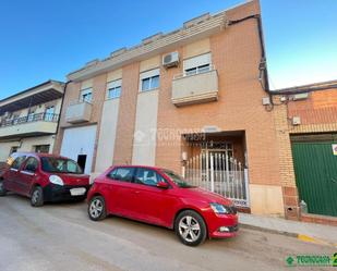 Exterior view of Single-family semi-detached for sale in Miguelturra  with Air Conditioner and Terrace