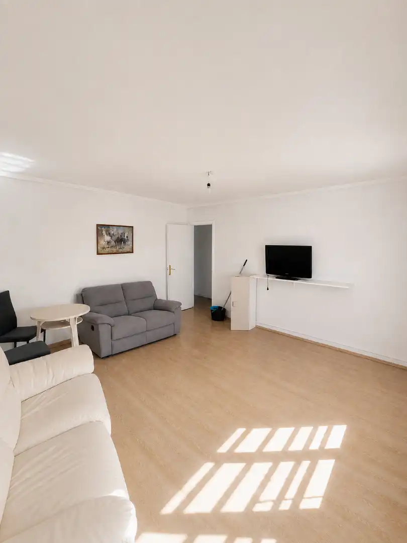 Sala d'estar de Pis en venda en Tarragona amb Forn