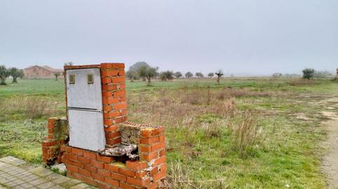 Foto 2 de Residencial en venda a Calle Ingenieros Rafo y Rivera, 8, Patones, Madrid