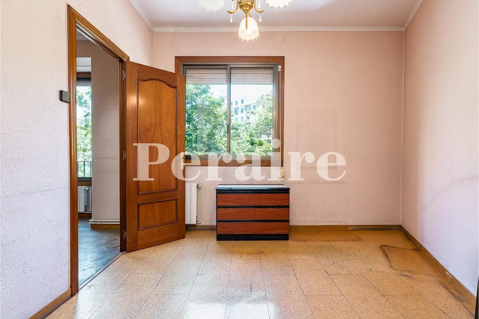 Schlafzimmer von Wohnung zum Verkauf in Barcelona mit Klimaanlage, Heizung und Parkett