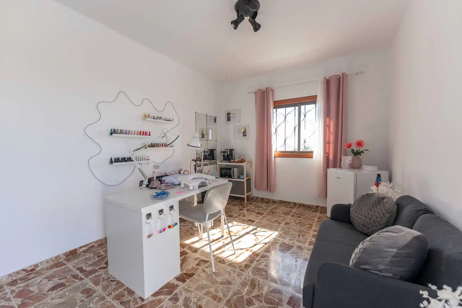 Dormitori de Casa o xalet en venda en San Cristóbal de la Laguna amb Jardí privat, Terrassa i Moblat