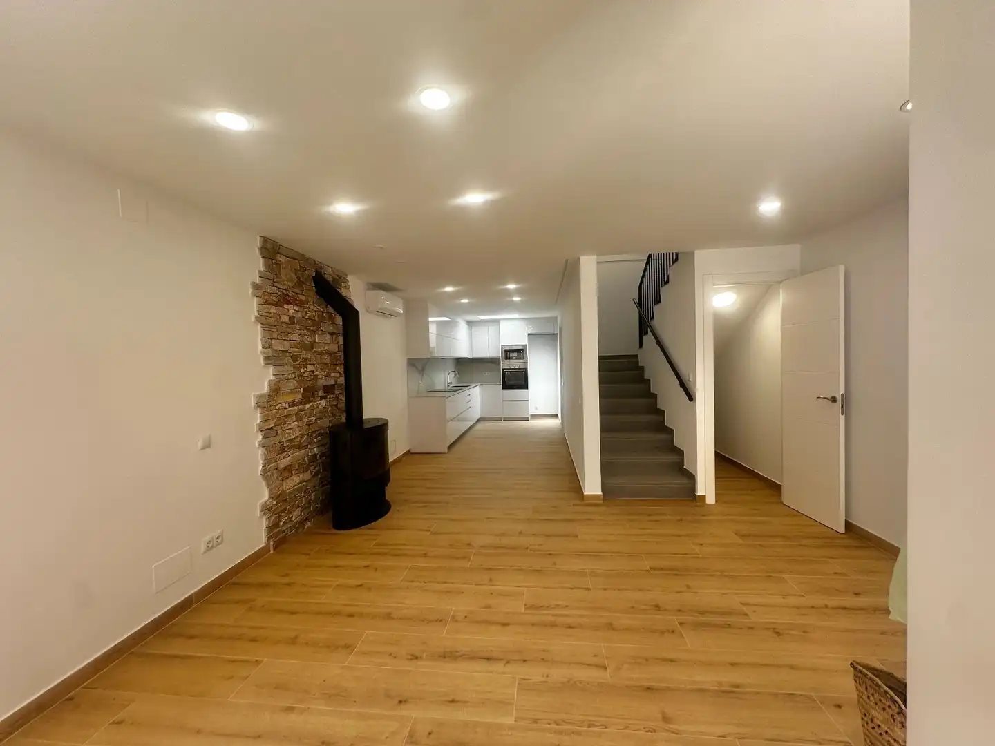 Casa a schiera in vendita a Port - Horta de Santa María, imagen 3