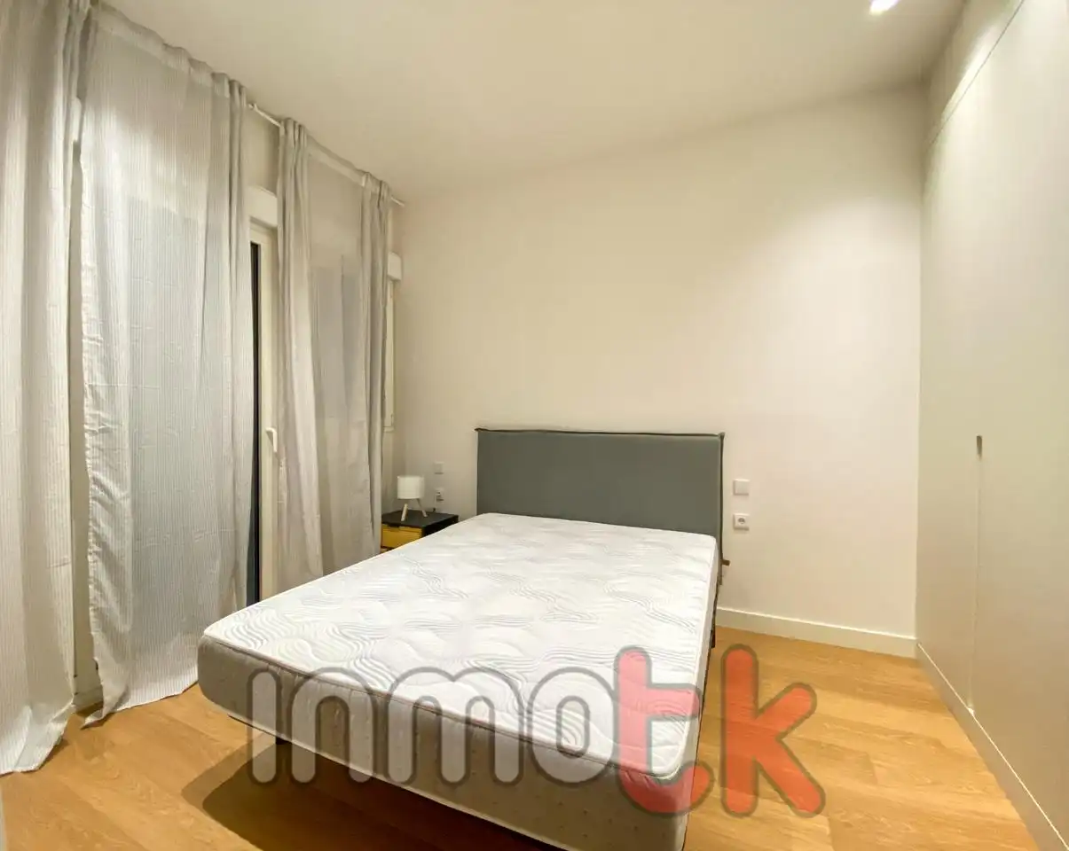 Habitación de Piso de alquiler en A Coruña Capital  con Calefacción y Amueblado
