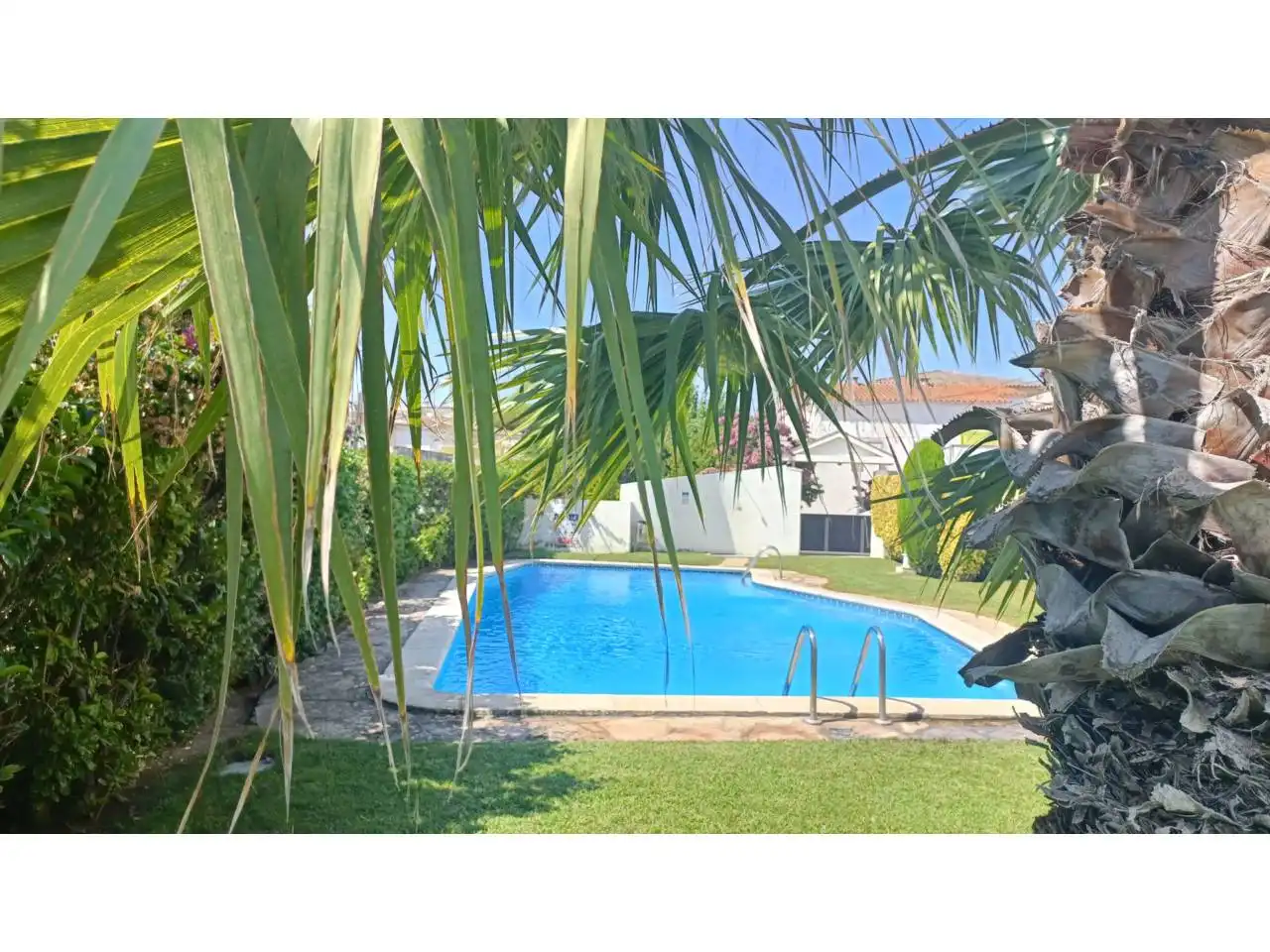 Swimming pool of Flat for sale in L'Escala  with Private garden, Terrace and Furnished