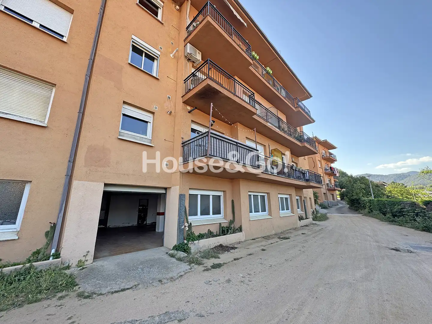 Vista exterior de Piso en venta en Arbúcies con Aire acondicionado, Calefacción y Terraza