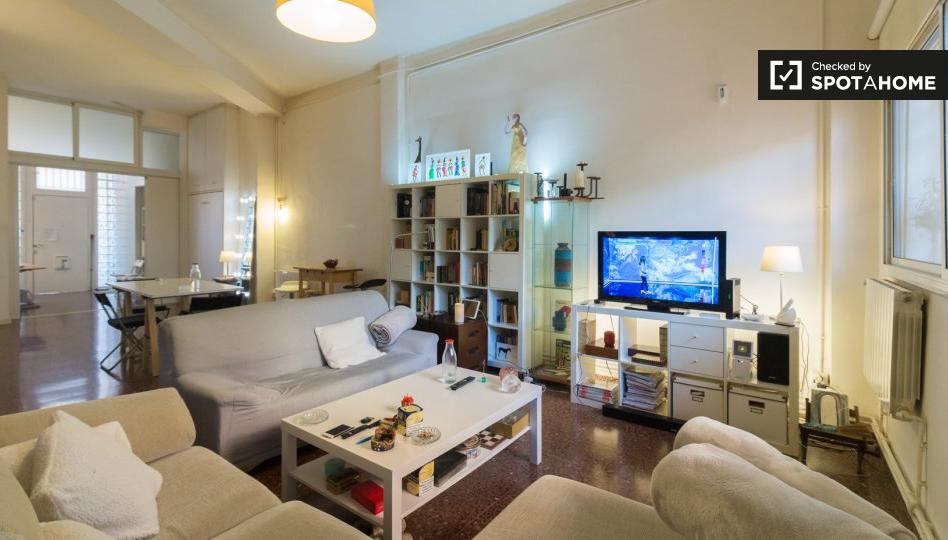 Photo 1 of Flat to rent in Vila de Gràcia, Barcelona