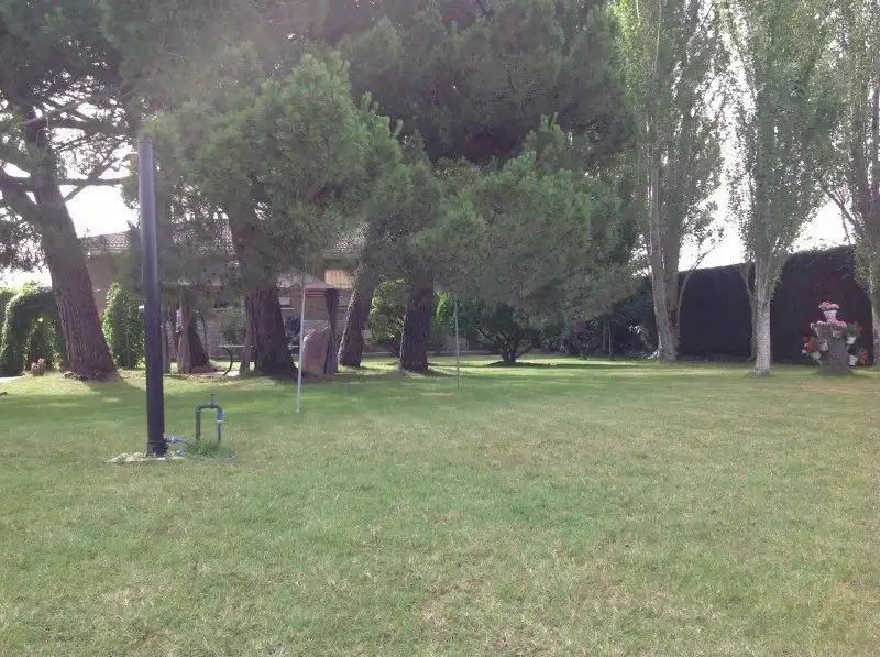 Jardín de Casa o chalet en venta en Santo Domingo de la Calzada con Calefacción, Jardín privado y Piscina